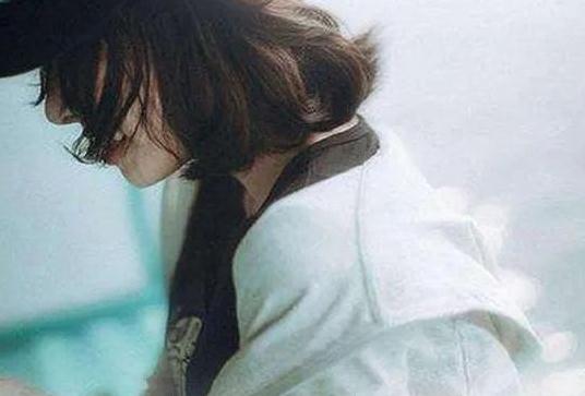 婚外情每次做完好几天不联系,这正常吗 婚外情每次做完好几天不联系,这正常吗