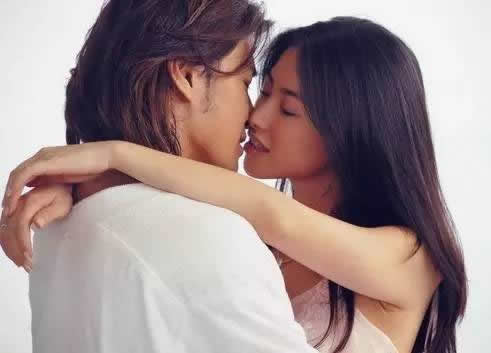 精选最新最红网络情歌36首(双人对唱歌曲排行) 精选最新最红网络情歌36首(双人对唱歌曲排行)