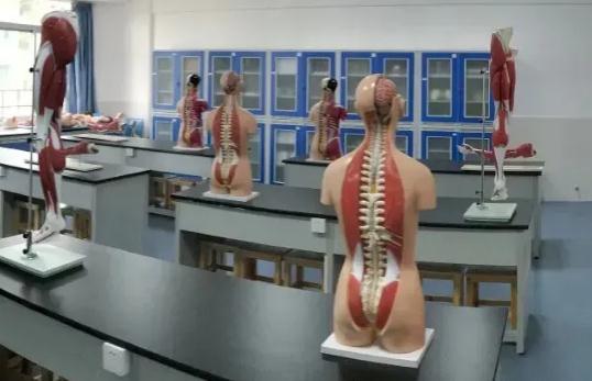 日本十大恐怖都市传说 八尺大人只针对小孩(流传多年) 日本十大恐怖都市传说 八尺大人只针对小孩(流传多年)