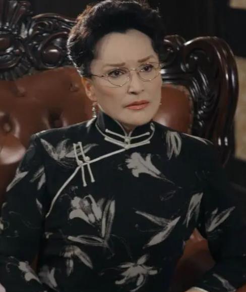 陈莎莉是混血吗老公是谁 陈莎莉的个人资料简介 陈莎莉是混血吗老公是谁 陈莎莉的个人资料简介