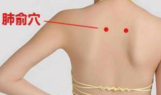 女人三伏贴贴哪个位置图片(常见病症主穴配穴表) 女人三伏贴贴哪个位置图片(常见病症主穴配穴表)
