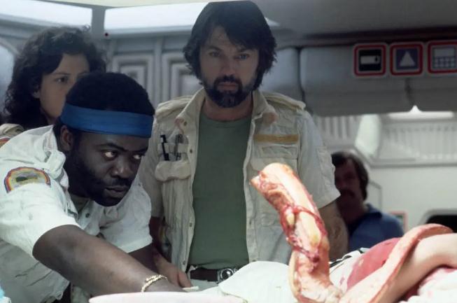 世界公认排名前十的科幻电影(科幻片排名前十推荐)