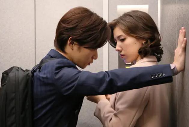 高甜日剧推荐最火的(8部很甜很撩的电视剧日剧)