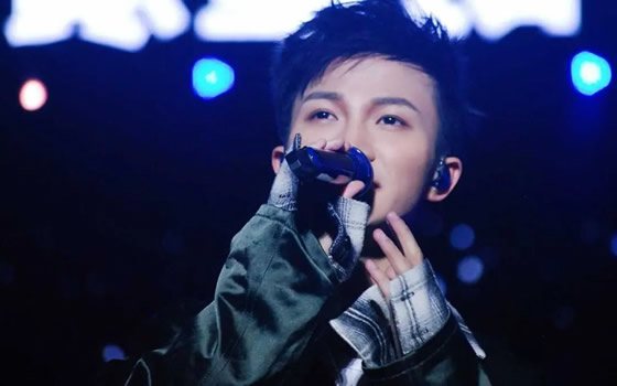 盘点周深最好听的十首歌(周深翻唱的好听10首歌曲)