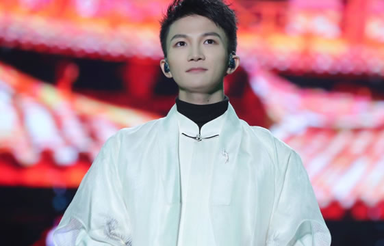 盘点周深最好听的十首歌(周深翻唱的好听10首歌曲)