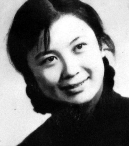 严凤英一点都不冤 是遭人恨吗(严凤英甘律之的恋情) 严凤英一点都不冤 是遭人恨吗(严凤英甘律之的恋情)