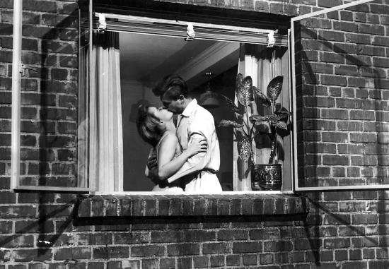 希区柯克十大经典电影 悬念大师希区柯克10部经典 希区柯克十大经典电影 悬念大师希区柯克10部经典