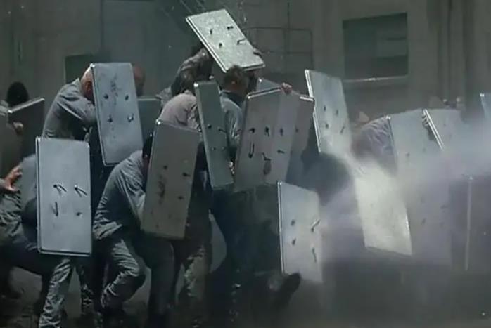 值得一看的15部经典越狱电影 部部烧脑错过遗憾 值得一看的15部经典越狱电影 部部烧脑错过遗憾