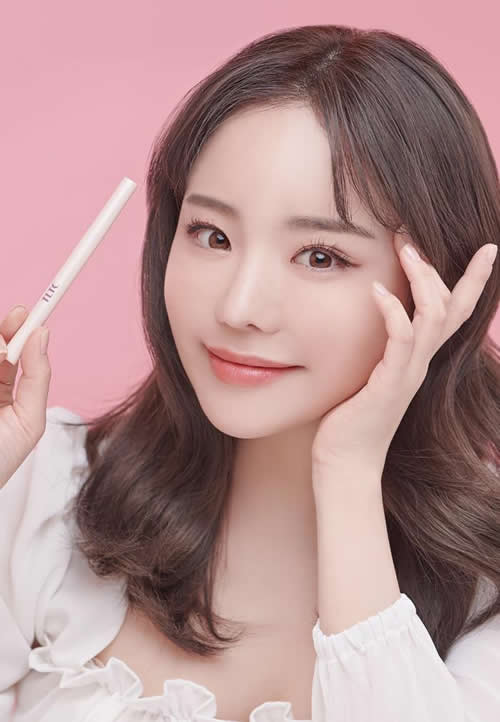 TLTC打造秋冬氛围感眼妆 干净自然无晕染很关键! TLTC打造秋冬氛围感眼妆 干净自然无晕染很关键!