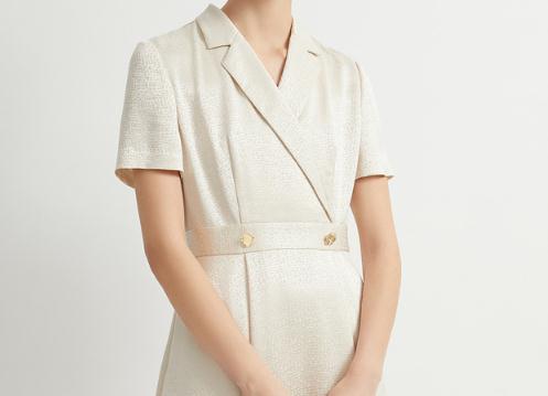 国内女装十大名牌 来看看你穿的是哪个品牌 国内女装十大名牌 来看看你穿的是哪个品牌