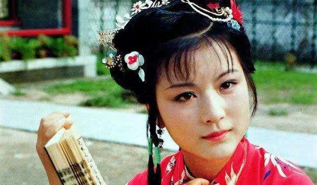 红楼梦十二钗排名顺序图片 来看看金陵十二钗谁好看