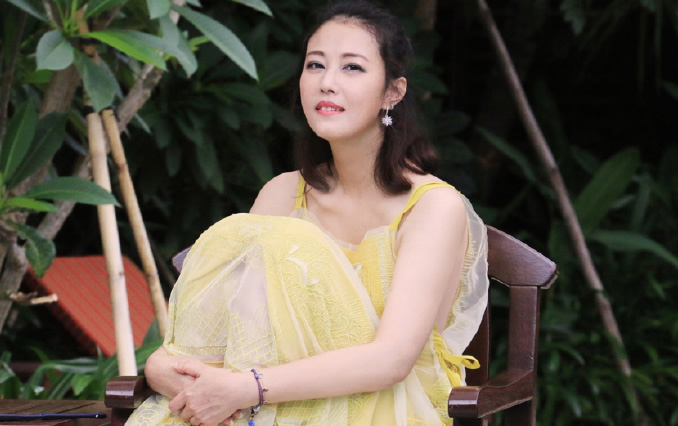 周海媚个人资料及简历 周海媚结婚了没有老公是谁