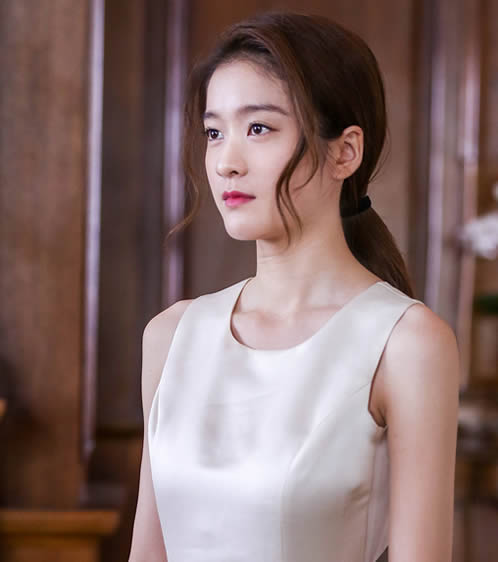 张雪迎个人资料及简介图片 参演过的电影和电视剧