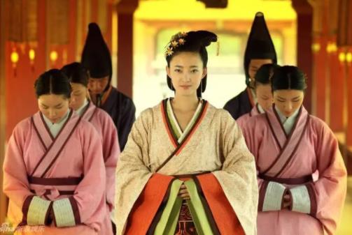经典10部必看的古装剧 经典10部必看的古装剧