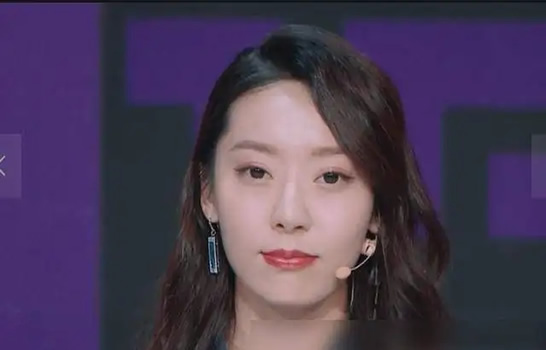 为什么周星驰会选鄂靖文 那鄂靖文为什么不火呢? 为什么周星驰会选鄂靖文 那鄂靖文为什么不火呢?