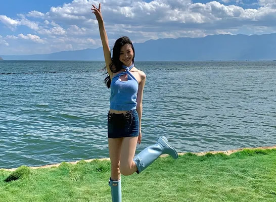 网红易梦玲哪里人(易梦玲身高体重年龄个人资料)