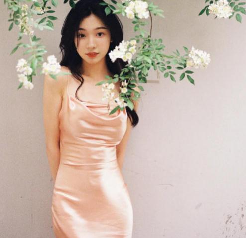 网红易梦玲哪里人(易梦玲身高体重年龄个人资料)