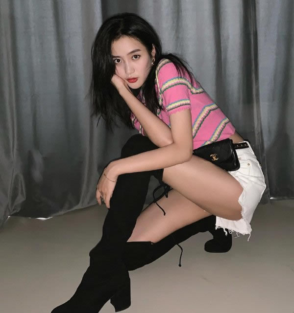 王梓薇长什么样子写真美照 王梓薇的照片壁纸精选