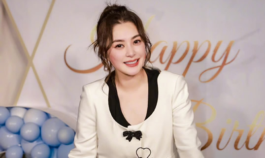 钟欣潼为什么叫阿娇 钟欣潼个人资料图片写真