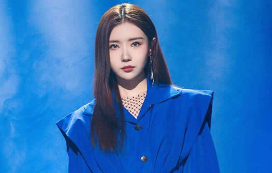 歌曲《吟》刘美麟歌词及表达了什么