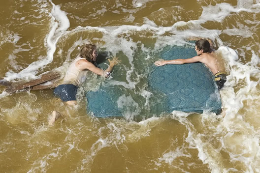 20部顶级灾难片高分电影