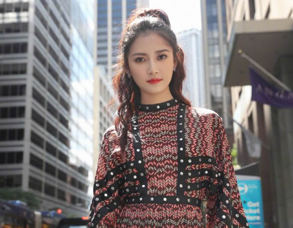 陈钰琪年龄身高多少 陈钰琪全身照精美图片一览