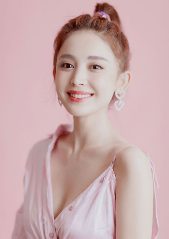 古力娜扎年龄身高 古力娜扎真人真美(身材图片)