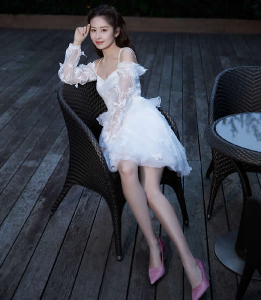 颖儿是谁个人资料 颖儿的身高三围写真图片