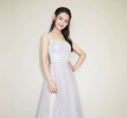 蒋依依多高个人资料简介 蒋依依经历及写真图片 蒋依依多高个人资料简介 蒋依依经历及写真图片