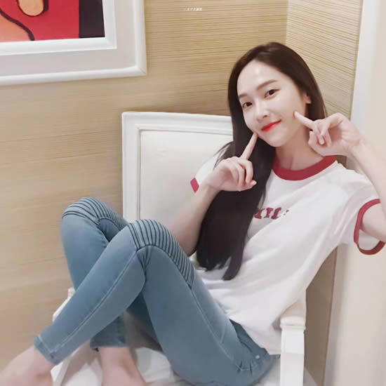 郑秀妍个人资料及身材写真图片 郑秀妍近况2023