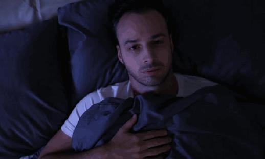 睡前不能吃的五种事物 睡前不能吃的五种事物