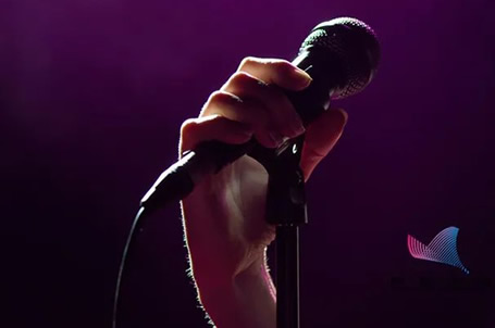 跑调的人适合唱什么歌 唱哪些歌不容易跑调歌曲精选