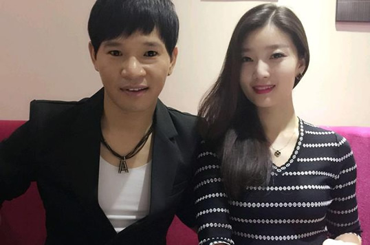 杨小曼个人资料老公是谁 杨小曼好听的十首歌曲 杨小曼个人资料老公是谁 杨小曼好听的十首歌曲