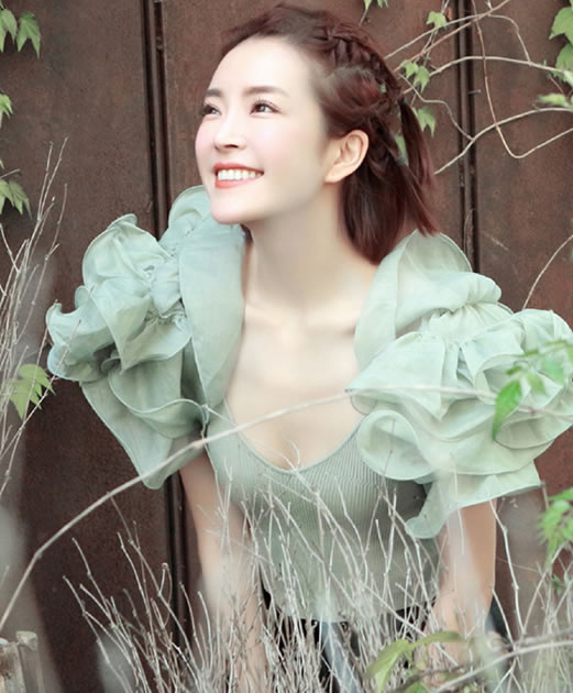 种丹妮是几线演员为什么不红？