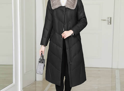 今年好看又时尚的羽绒服 2023羽绒服10款品牌推荐