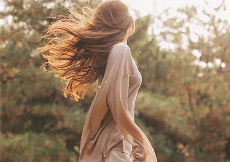 女孩子起反应了会怎么样 有哪些具体表现