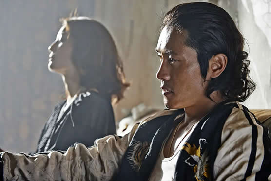 韩国电影推荐三部好看的剧情电影