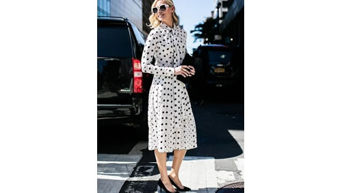 2023复古风裙子穿搭图 30岁女人早春尝试复古风穿搭 2023复古风裙子穿搭图 30岁女人早春尝试复古风穿搭