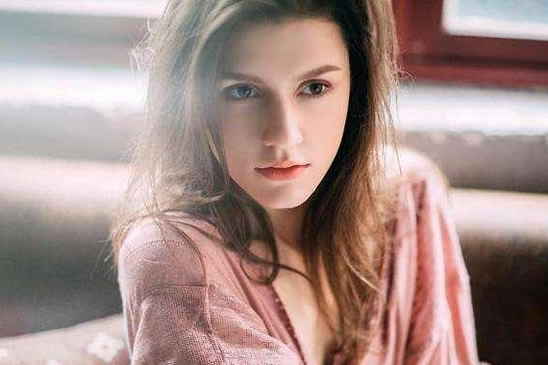 俄罗斯女人为什么体味重 四个原因(每个人体味是独特的) 俄罗斯女人为什么体味重 四个原因(每个人体味是独特的)