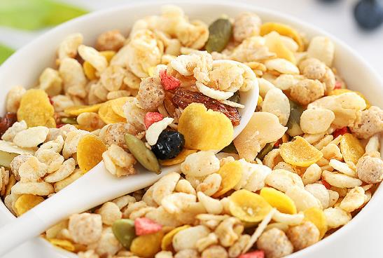 解馋不发胖的15种零食:巧克力排第一,圣女果很多人喜欢 解馋不发胖的15种零食:巧克力排第一,圣女果很多人喜欢