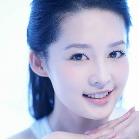 李沁和孙怡是双胞胎吗(对比图片) 李沁和孙怡是双胞胎吗(对比图片)