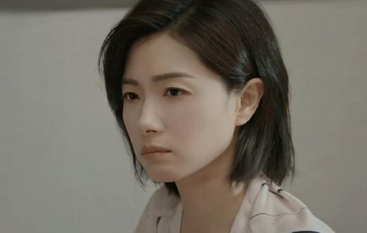 万茜穿湖南省“省服”