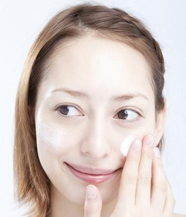 睡眠面膜的正确使用方法