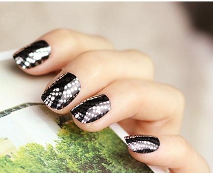 法式美甲图片大全 法式美甲图片大全