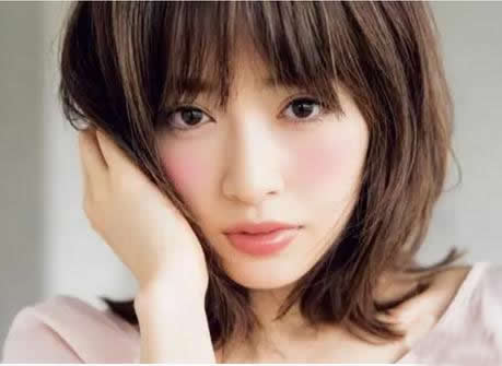 拒绝高原红!3种腮红画法打造自然好气色 拒绝高原红!3种腮红画法打造自然好气色