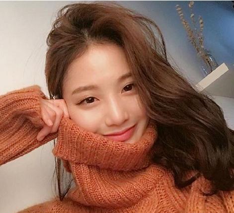 波浪卷发型图中长发