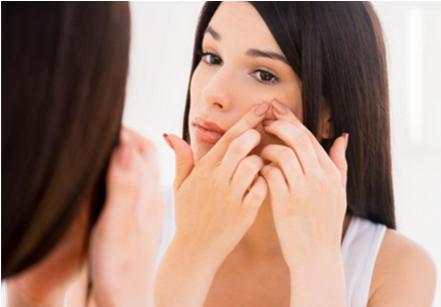 上火长痘痘怎么办 教你上火长痘痘怎么消除它