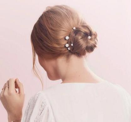 发饰怎么搭配发型最好看