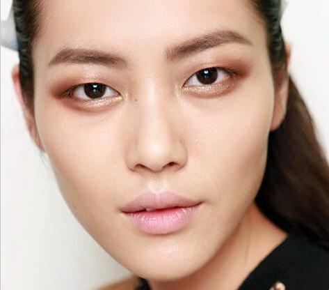 小眼睛单眼皮怎么化妆 小眼睛单眼皮怎么化妆