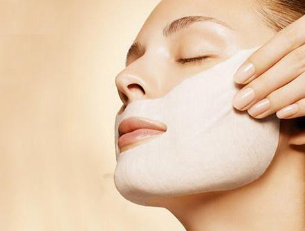 用白醋洗脸后可以敷面膜吗 用白醋洗脸后可以敷面膜吗